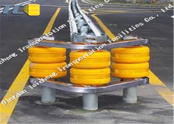Good price Poliuretano EVA SB Grade Roller Crash Barrier Anti Collision in linea