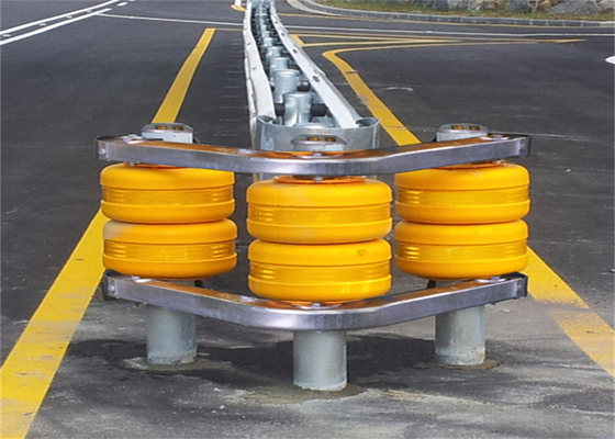 Good price Entrate del tunnel Barriera a rulli stradale con giallo rosso in linea
