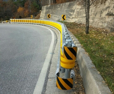 comprare 10 anni di vita HDG Highway Roller Barrier per la costruzione di autostrade online manufacture