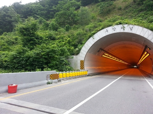 comprare 4 Meters HDG Highway Roller Barrier for Thailand Regions online manufacture