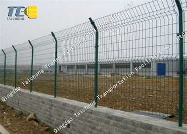 comprare Il PVC del recinto del filo spinato sottopassaggio/della ferrovia ha ricoperto l'anti resistenza dello spruzzo di sale di impatto online manufacture