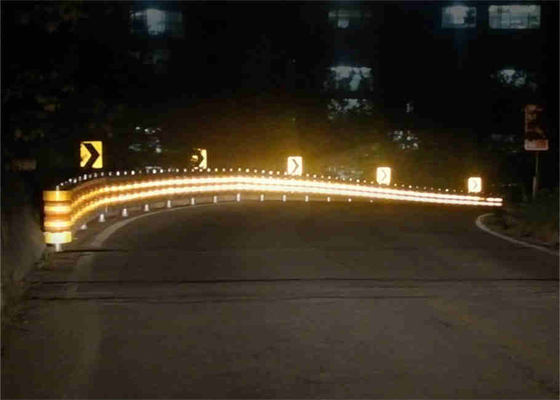Good price Barriera del rullo della strada principale di sicurezza di EVA Material Anti Crash Guardrail in linea