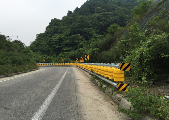 Sicurezza del traffico EVA secchi rotanti Barrillo di rotolamento Barriera di protezione ISO Standard CE