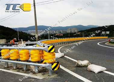 Good price Tipo riempito di gomma piuma del parapetto del rullo di caduta della barriera di sicurezza del rullo della strada principale anti in linea