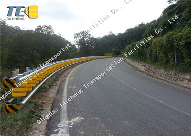 Good price Gli anti parcheggi della barriera della guardavia di rotolamento di impatto/hanno curvato la striscia mediana in linea