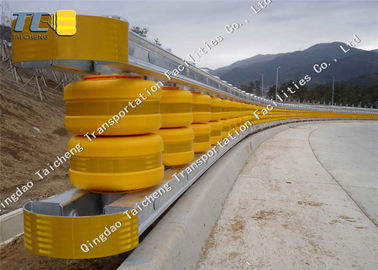 Spaziatura del recinto anti shock Highway Roller Barrier di traffico di 0.5m