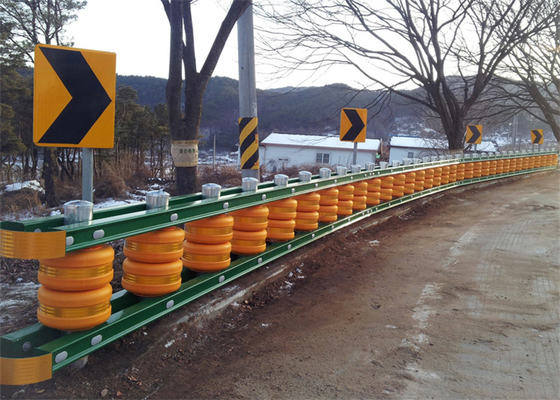 Good price Personalizzazione PU EVA Highway Rotating Barrier Guardrail in linea