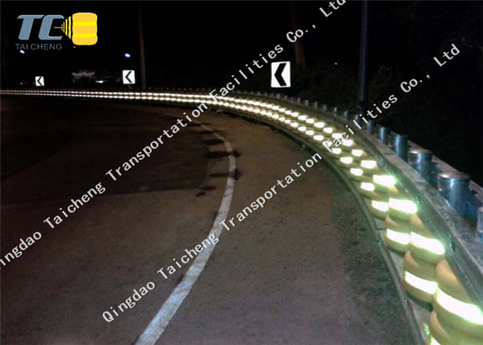 Personalizzazione 3 dell'unità di elaborazione EVA Highway Rotating Barrier Guardrail